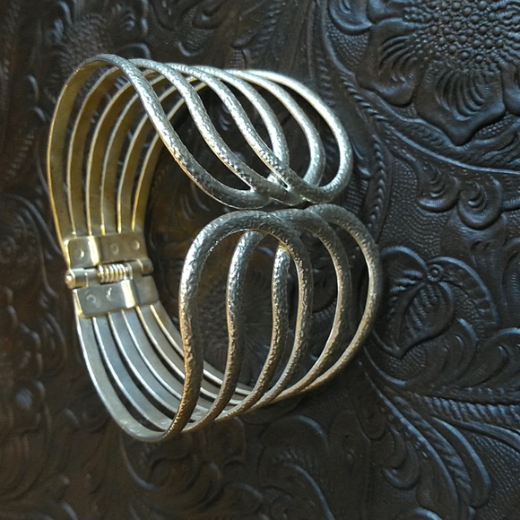 Lot of 3 Bracelets - Picture 4 of 16